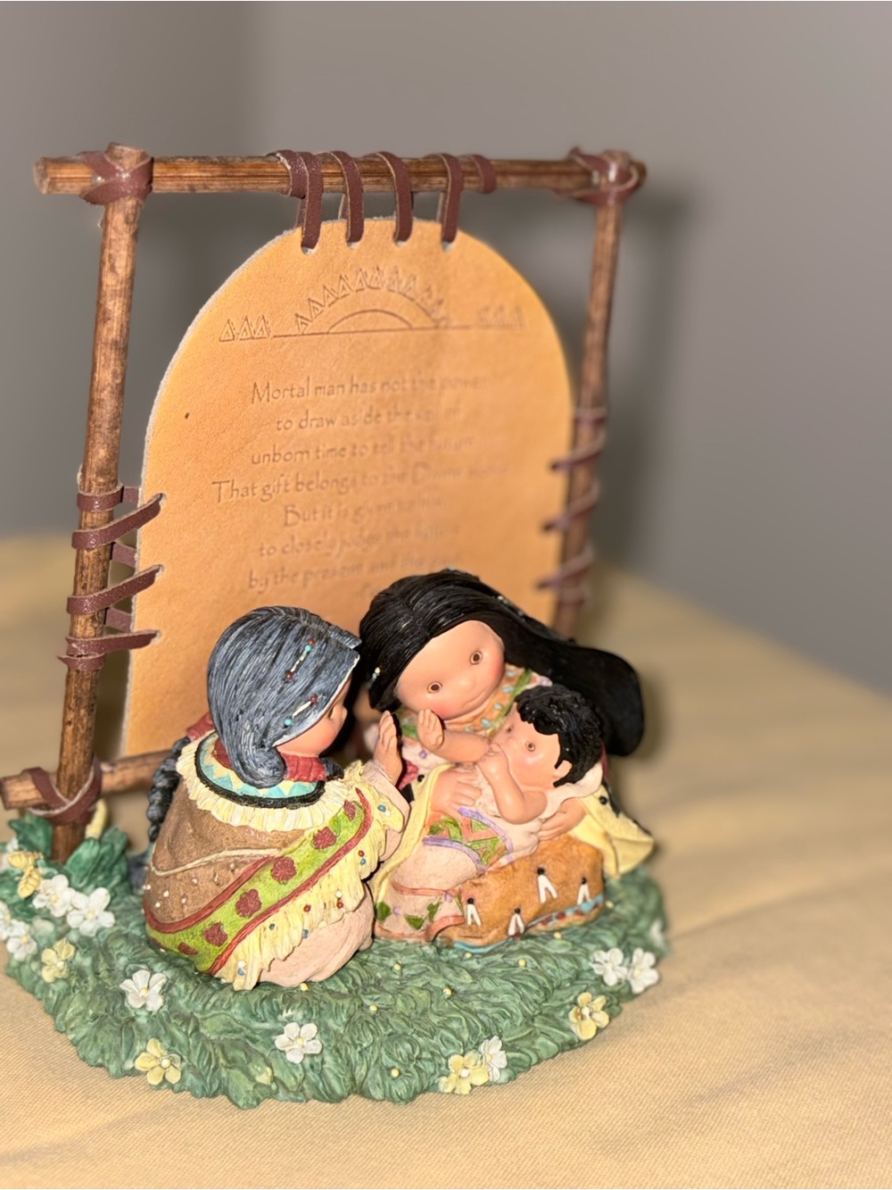 Enesco Friends of the Feather "Generations of Friends" 1998